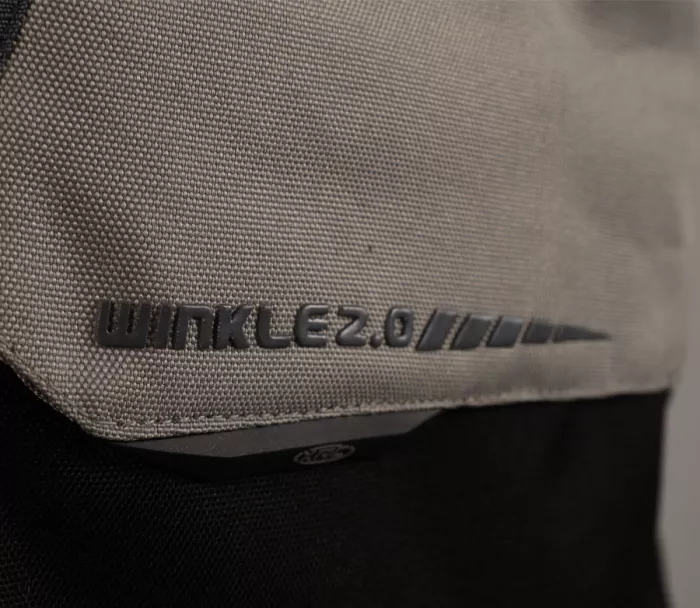 Pánská bunda XRC Winkle 2.0 WTP adventure black/grey/fluo