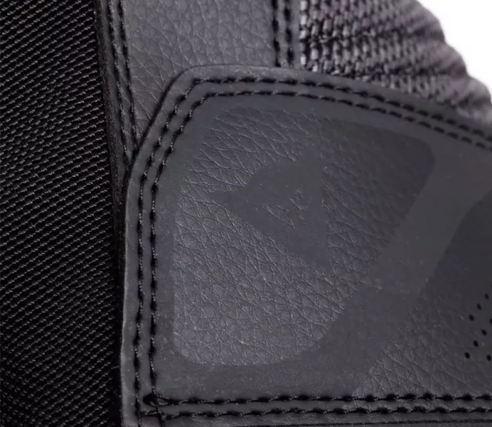 Boty na moto Dainese BLACKWING GORE-TEX® BLACK