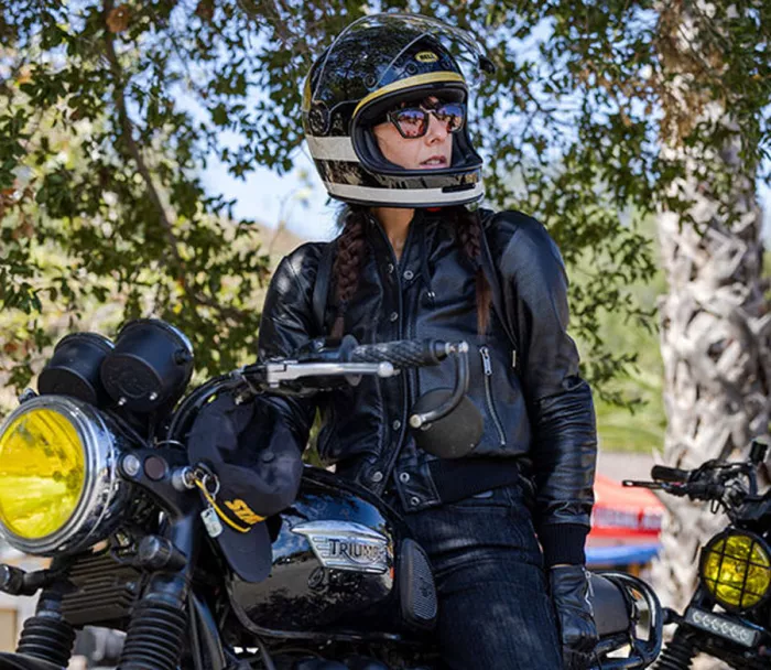 Helma na moto Bell Bullitt Black/Gold