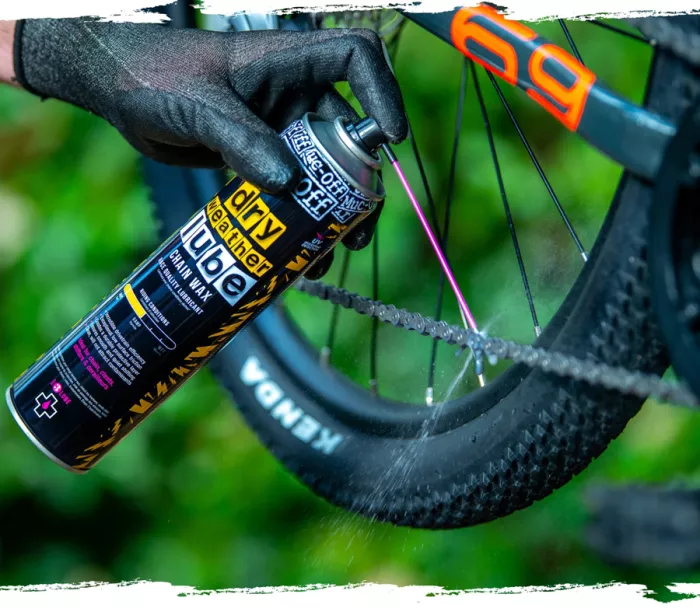 MUC-OFF DRY CHAIN LUBE 400 ml - Mazivo na řetěz s teflonem do sucha