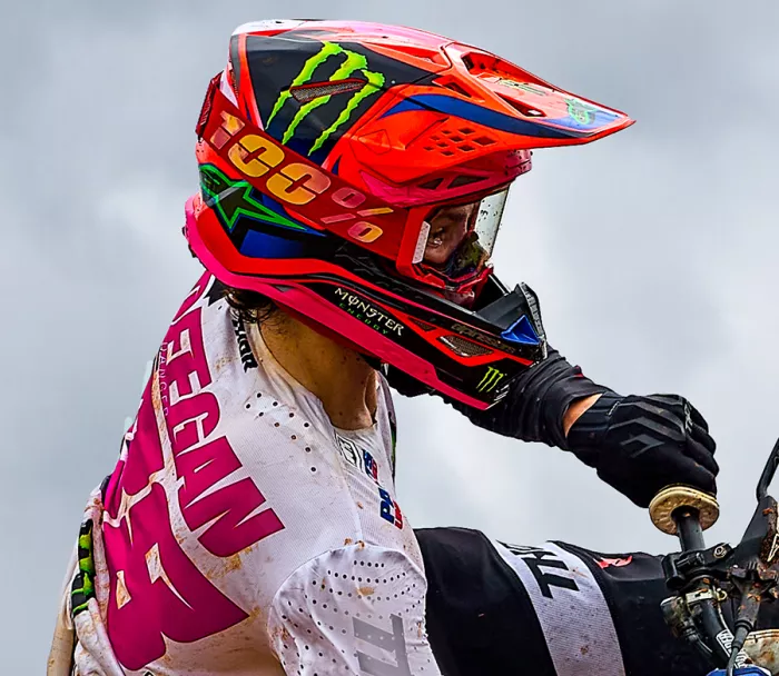 Motokrosová helma 2026 Alpinestars Supertech M10 Deegan orange/purple/pink glossy