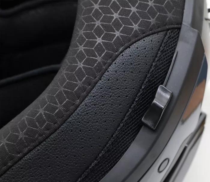 Překlápěcí helma  helma XRC Eso black/grey