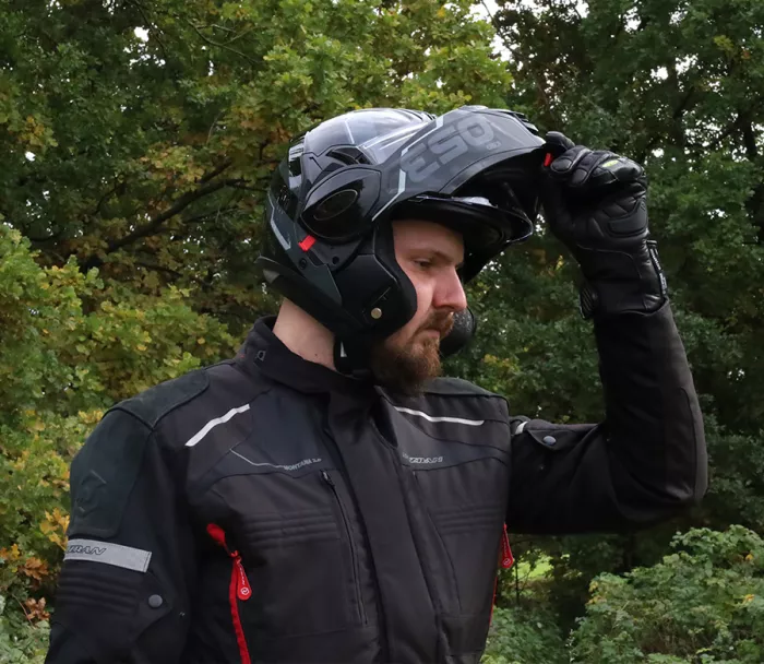 Překlápěcí helma  helma XRC Eso black/grey