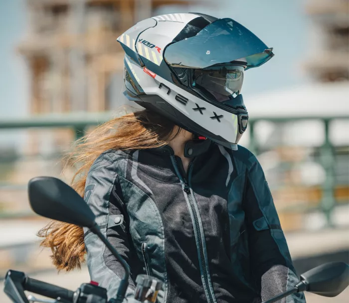 Helma na moto NEXX Y.100R Fade gray