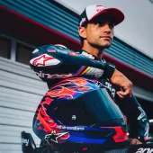 Závodní helma 2026 Alpinestars  Supertech R10 Flyte purple/red glossy