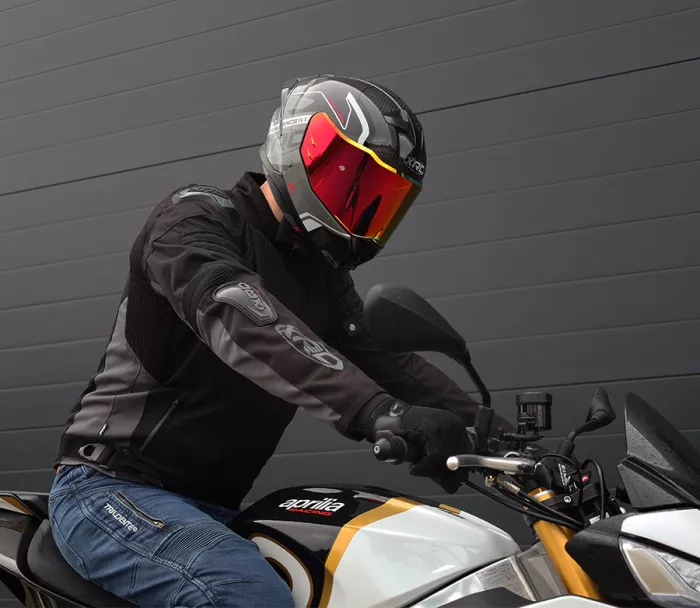 Helma na moto XRC Fureso Carbon grey