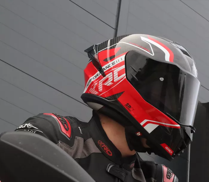 Integrální helma XRC Fureso Carbon red/wht