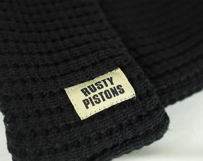 Čepice Rusty Pistons Gladys black