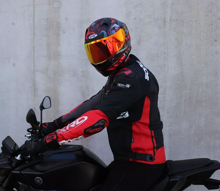 Helma na moto XRC ILLUSTRATOR matt