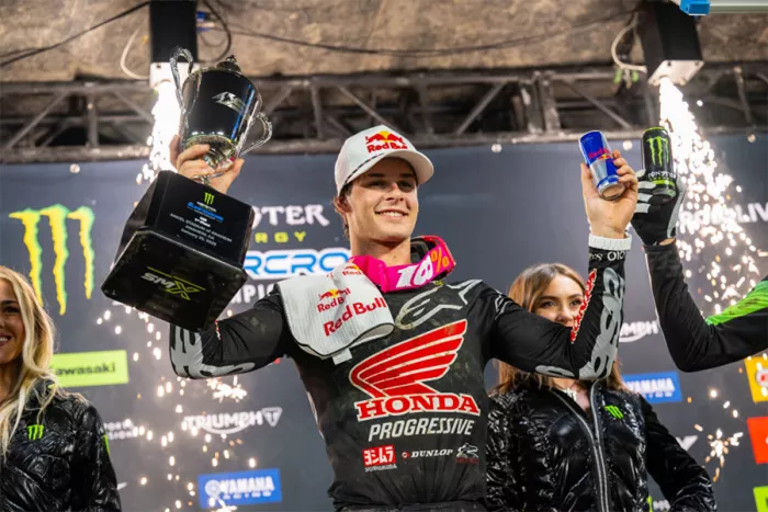 Helma na motokros 2026 Alpinestars Supertech M10 Jett Lawrence R01 purple/pink/yellow