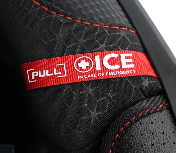 Motocyklová helma XRC Loomis blk/wht/grey/fluo