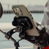 Peak Design Motorcycle Mirror Mount Charging black