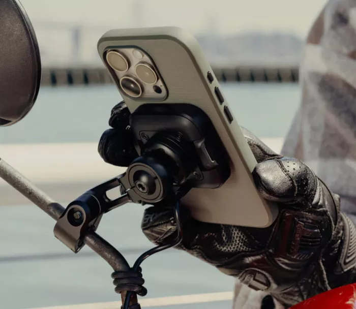 Peak Design Motorcycle Mirror Mount Charging black