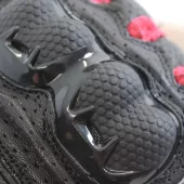 Dámské rukavice na moto Nazran Fender Air 2.0 black/red