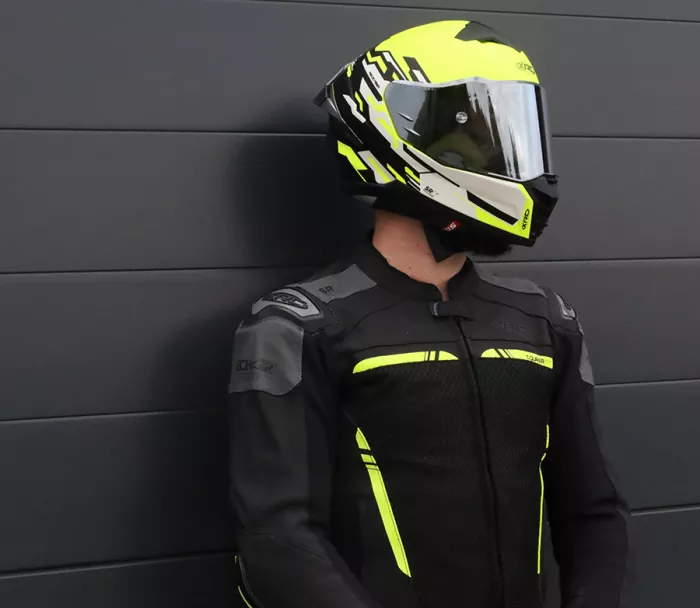 Integrální helma XRC Recon fluo/blk/wht