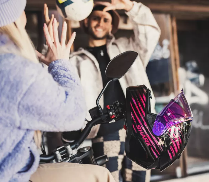 Helma na moto Shark KVV RIDILL 2 ASSYA Black Violet