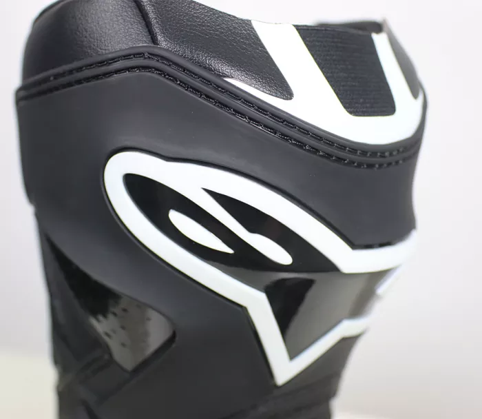 Boty na moto 2025 Alpinestars SMX-6 V3 black/white
