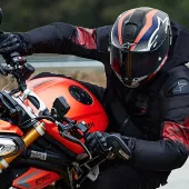 Integrální helma 2024 Alpinestars Supertech R10 Team black/carbon red fluo/dark blue matt