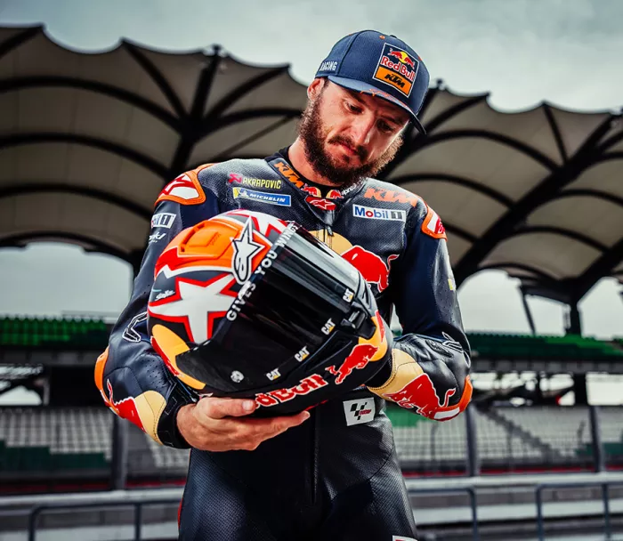 Integrální helma 2024 Alpinestars Supertech R10 Team black/carbon red fluo/dark blue matt